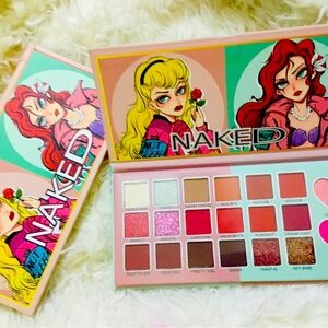 Beautiful Eye shadow pallet by Naked